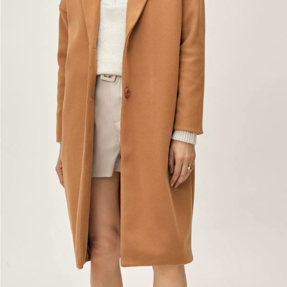 Elegant Tan Women's Trench Coat